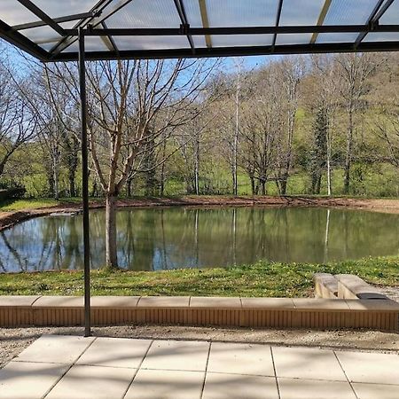 Maison De Campagne Avec Lac Prive Villa Saint-Côme-dʼOlt Екстериор снимка