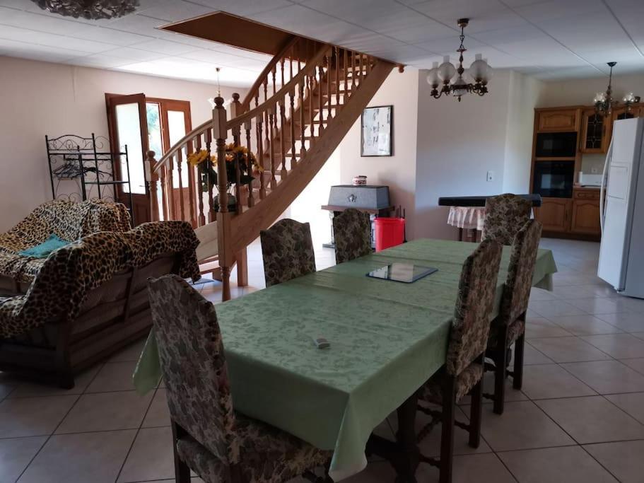 Maison De Campagne Avec Lac Prive Villa Saint-Côme-dʼOlt Екстериор снимка